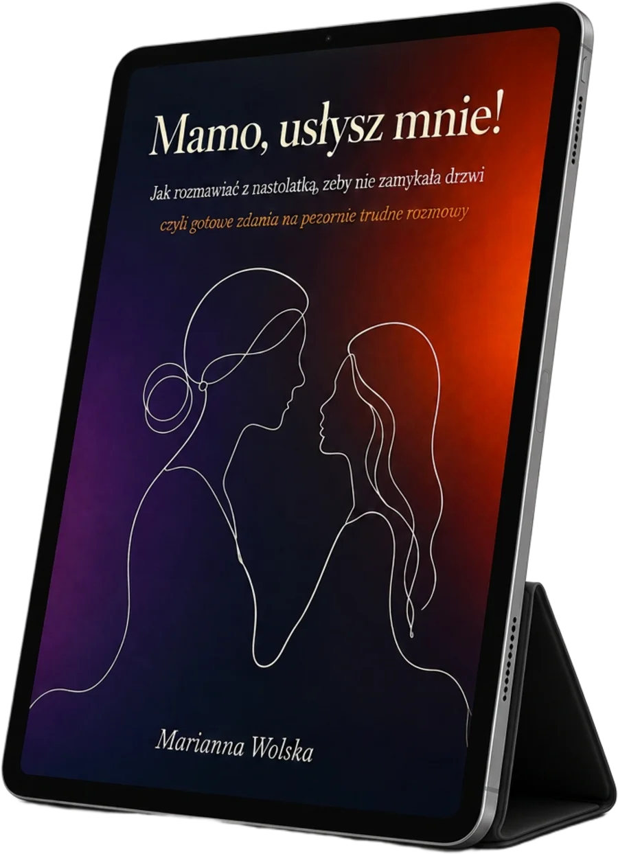 Tablet z okładką ebooka „Mamo, usłysz mnie!